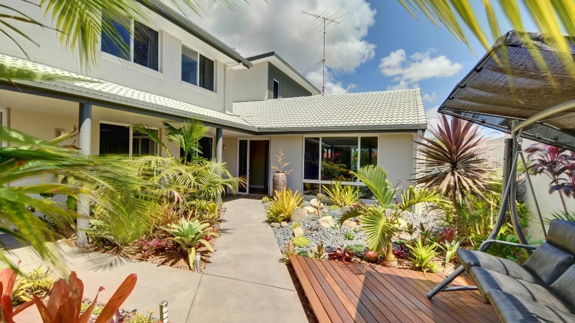 Coorumbong 36 Mooloolaba Apartment